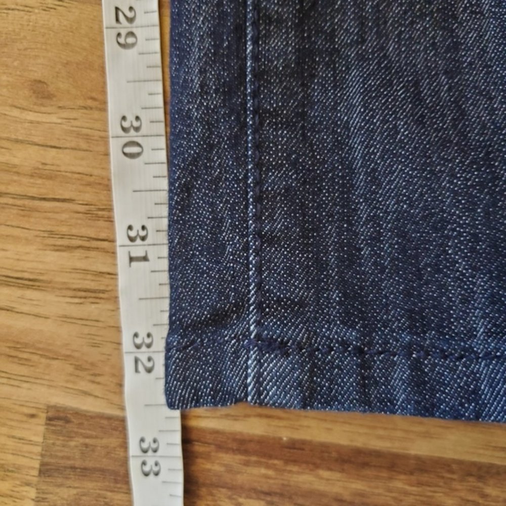 Classic Blue Women's Jeans - Picture 7 of 9